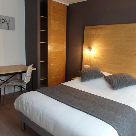 Hotel Castel Neuves-Maisons Экстерьер фото
