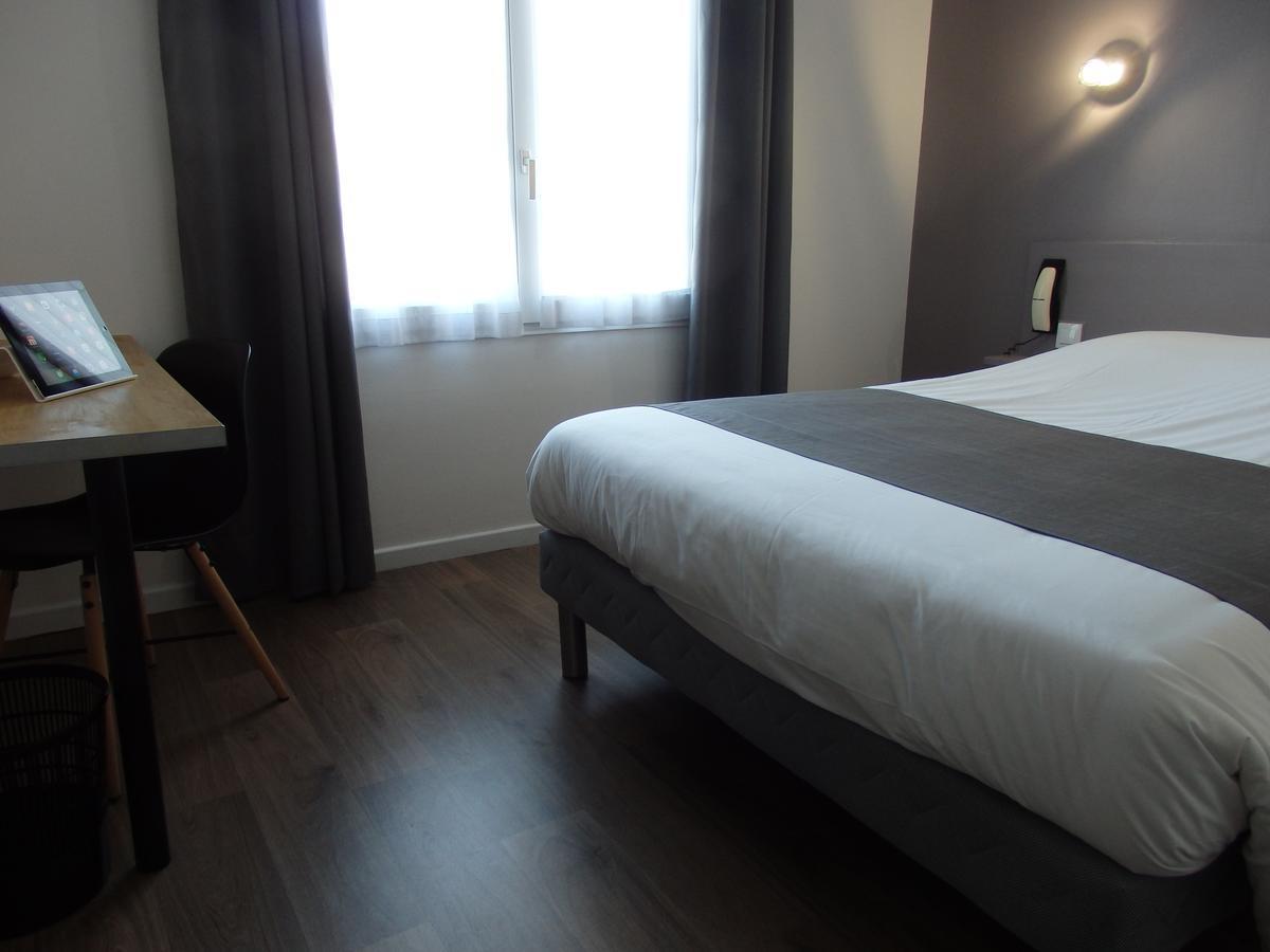 Hotel Castel Neuves-Maisons Экстерьер фото